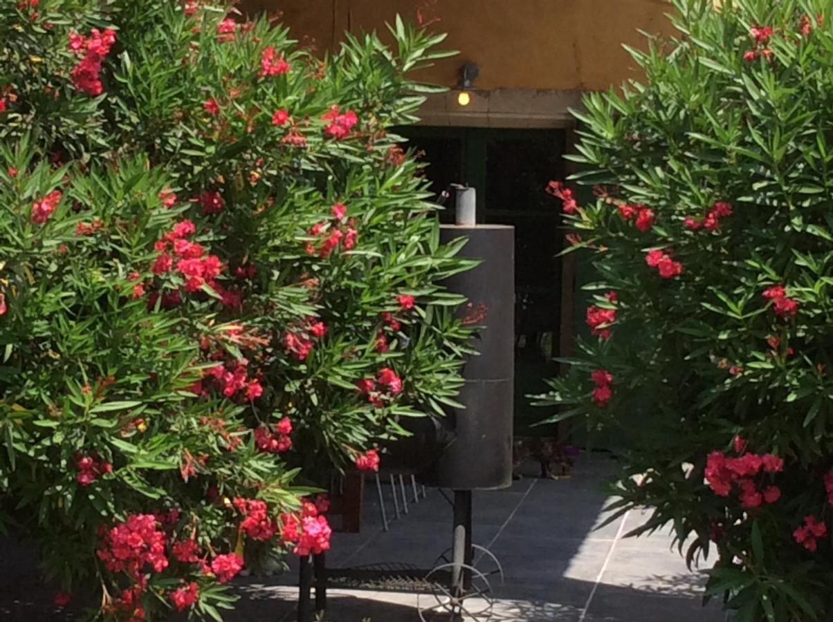 Bed and Breakfast La bergerie de Castellan Verquieres Exterior foto